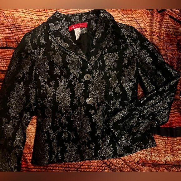 Anne Klein women’s size 4 blazer! - Picture 2 of 3
